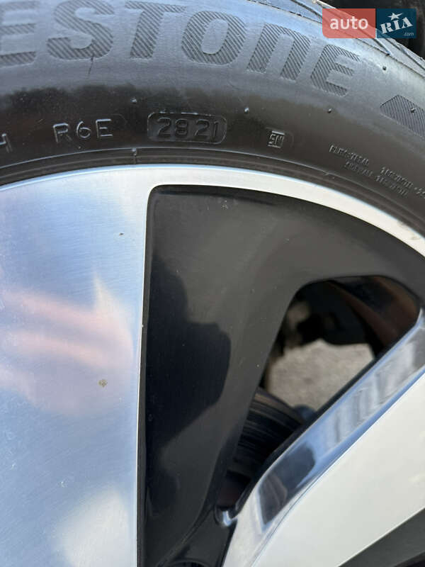 Хэтчбек BMW I3 2020 в Дубно