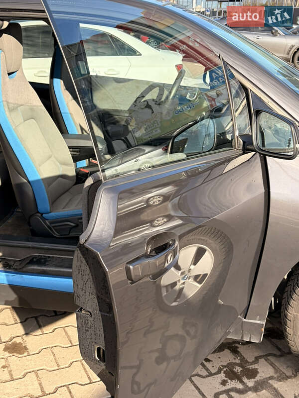 Хэтчбек BMW I3 2013 в Киеве фото 9 Хэтчбек BMW I3 2013 в Киеве