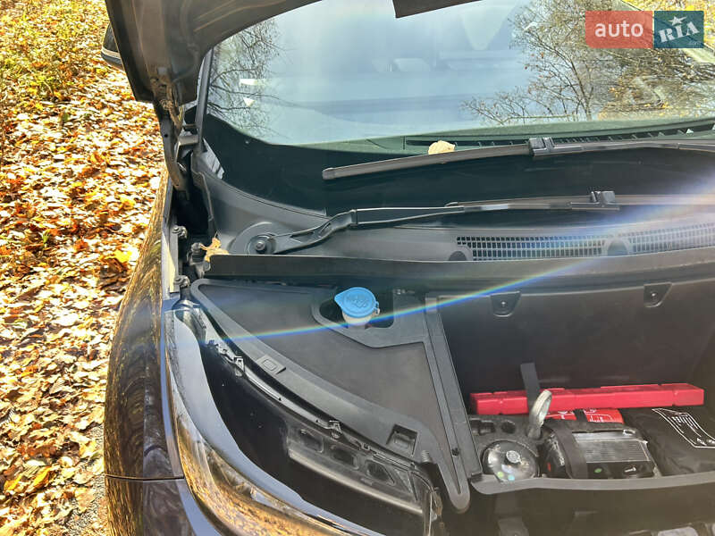 Хетчбек BMW I3 2019 в Києві фото 53 Хетчбек BMW I3 2019 в Києві