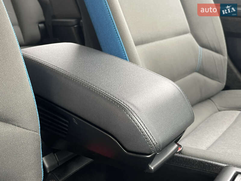 Хетчбек BMW I3 2017 в Львові фото 41 Хетчбек BMW I3 2017 в Львові