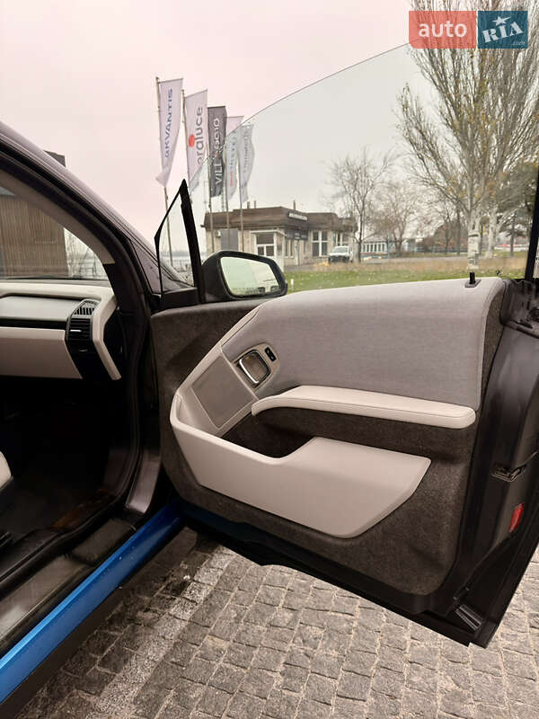 Хэтчбек BMW I3 2015 в Днепре