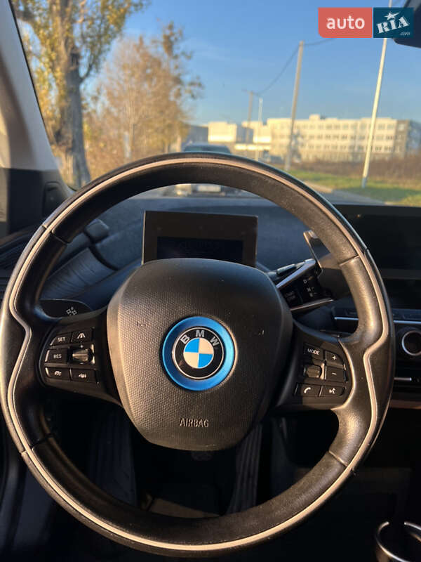Хэтчбек BMW I3 2016 в Киеве фото 9 Хэтчбек BMW I3 2016 в Киеве