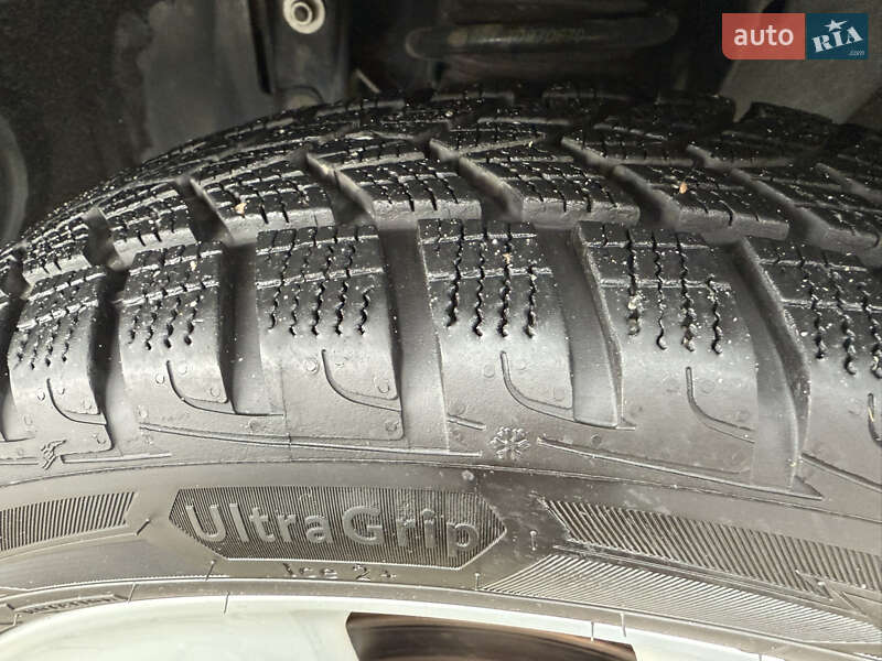 Хетчбек BMW I3 2016 в Львові фото 10 Хетчбек BMW I3 2016 в Львові