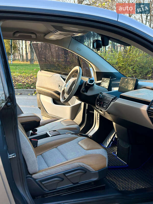 Хэтчбек BMW I3 2014 в Умани