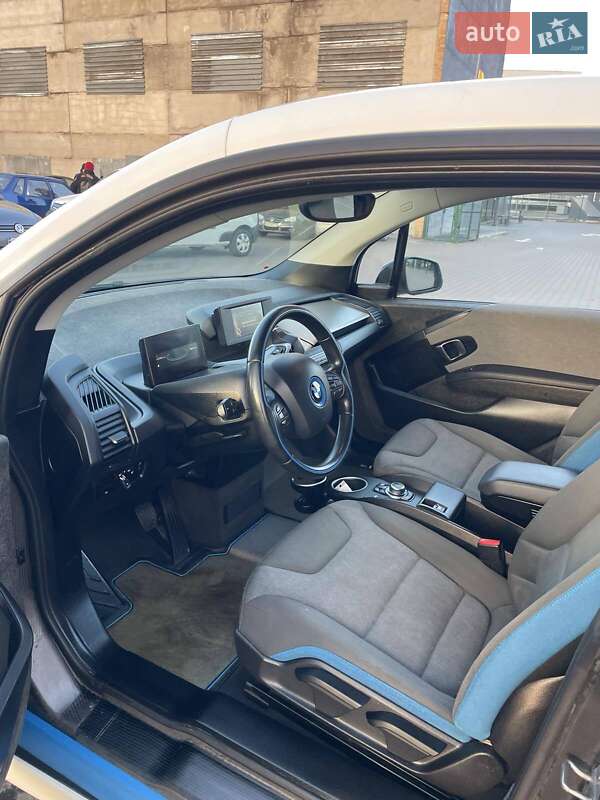 Хэтчбек BMW I3 2015 в Киеве