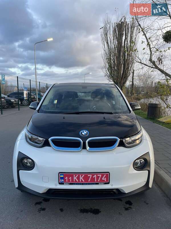 Хэтчбек BMW I3 2015 в Киеве