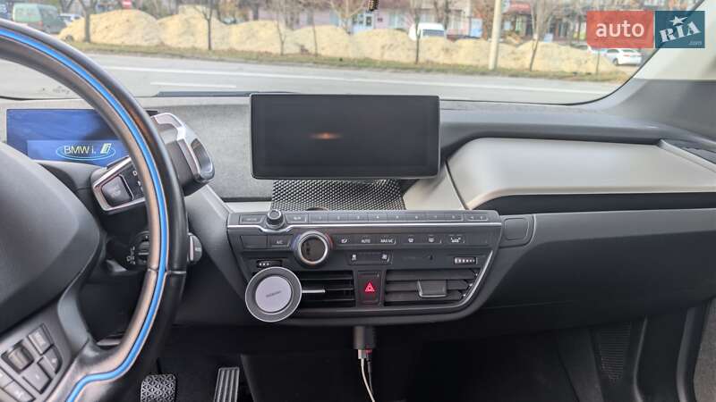 Хэтчбек BMW I3 2017 в Черновцах