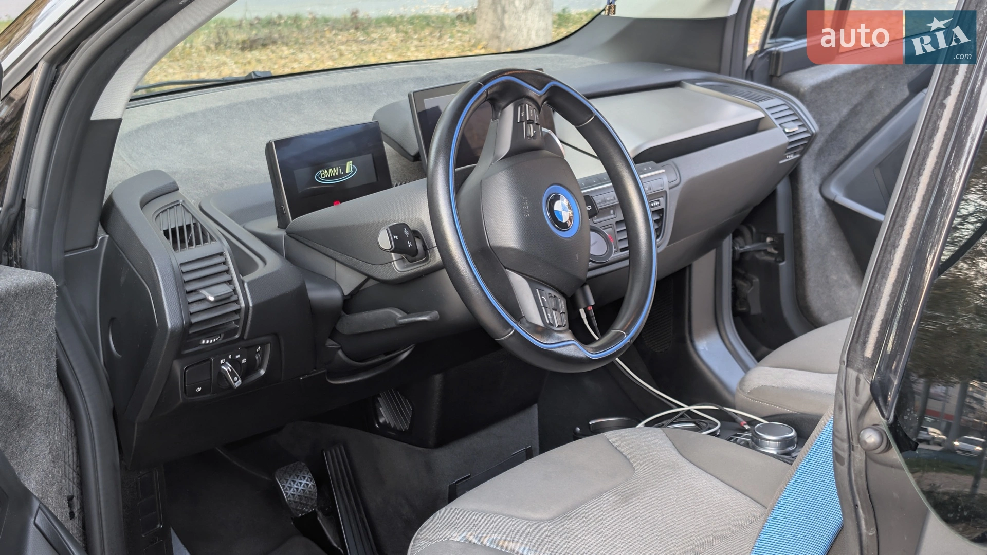 2017 BMW i3 - мініатюра 17