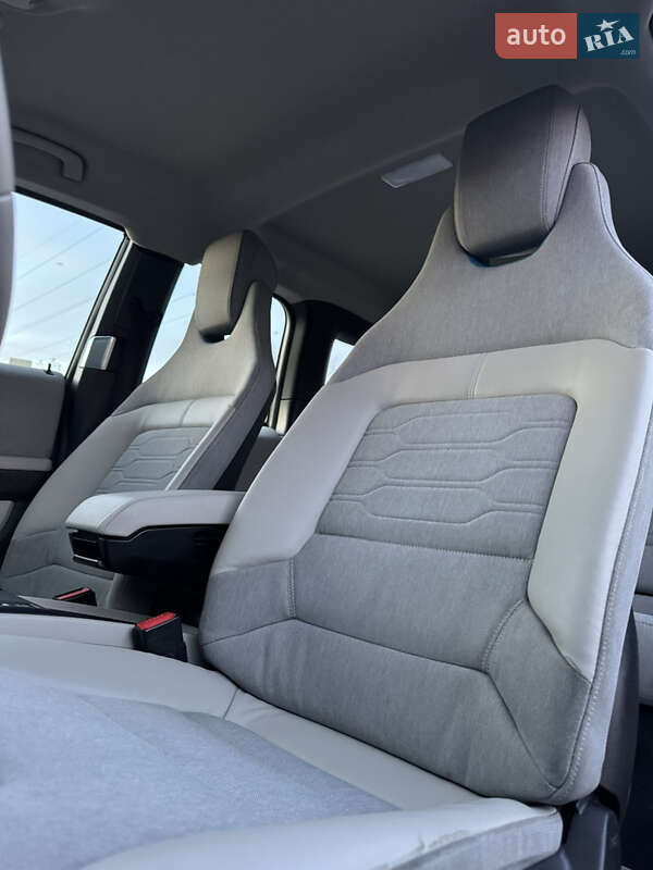 Хэтчбек BMW I3 2015 в Львове