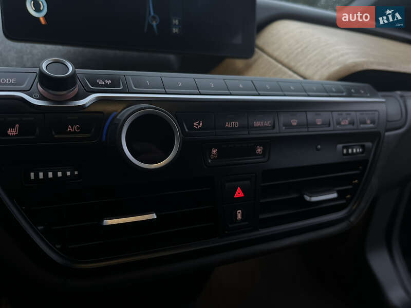 Хетчбек BMW I3 2015 в Рівному