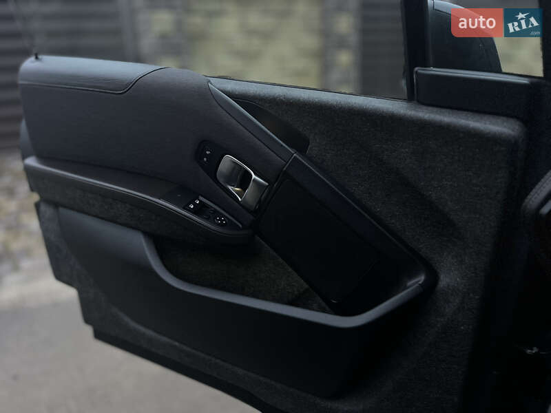 Хетчбек BMW I3 2015 в Рівному