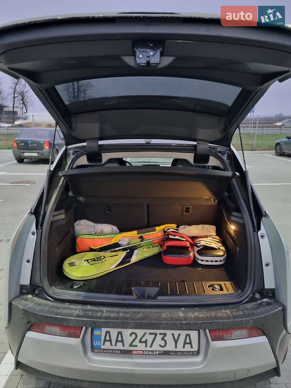 Хэтчбек BMW I3 2014 в Киеве