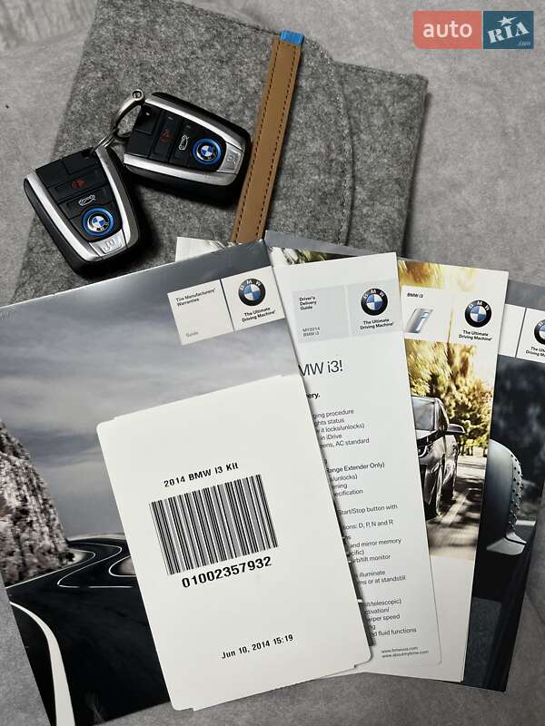 Хетчбек BMW I3 2014 в Чернівцях