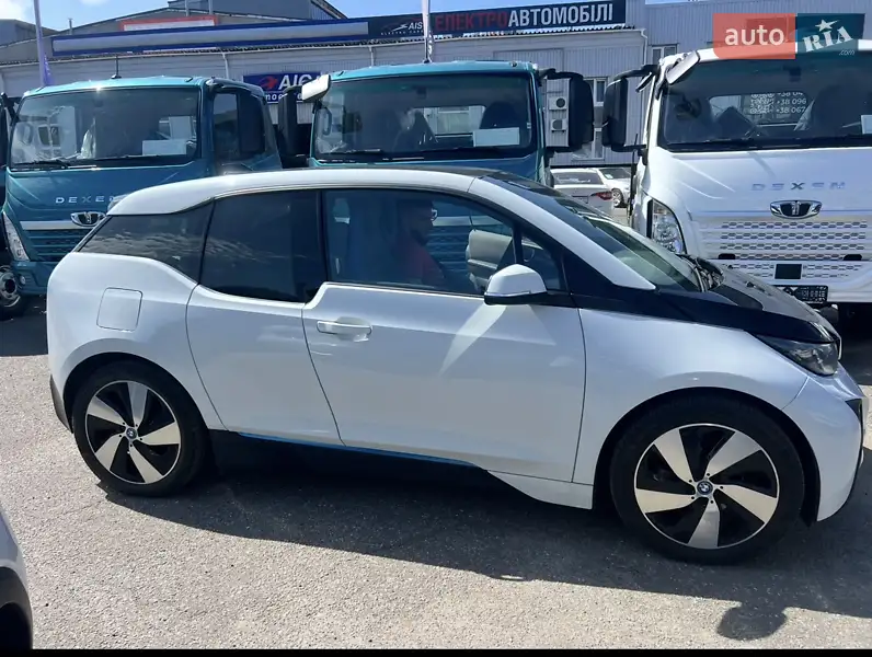 BMW I3