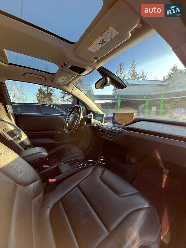 Хетчбек BMW I3 2017 в Чернівцях