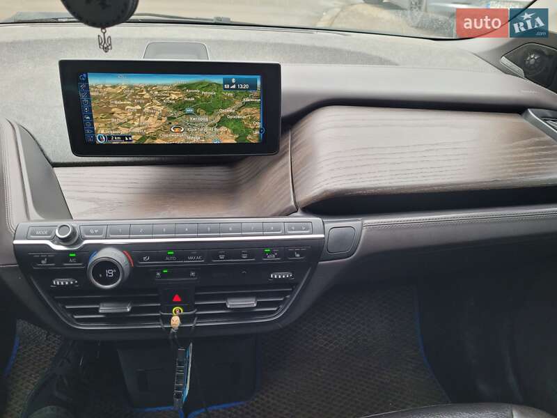 Хэтчбек BMW I3 2016 в Ужгороде