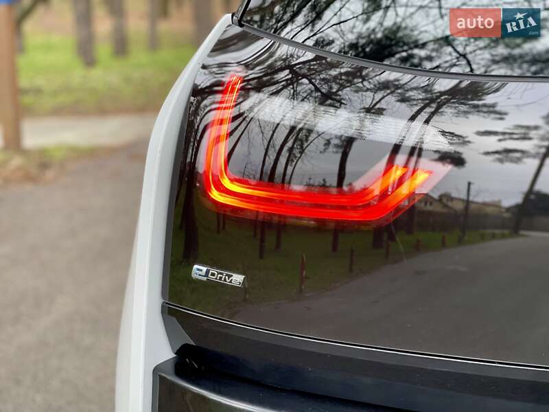 Хэтчбек BMW I3 2017 в Киеве