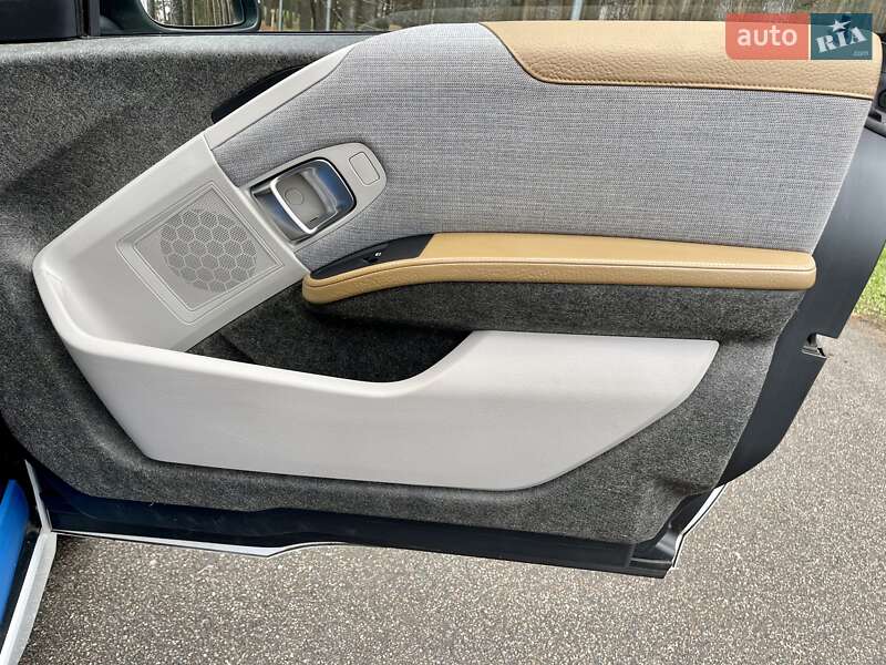 Хэтчбек BMW I3 2017 в Киеве