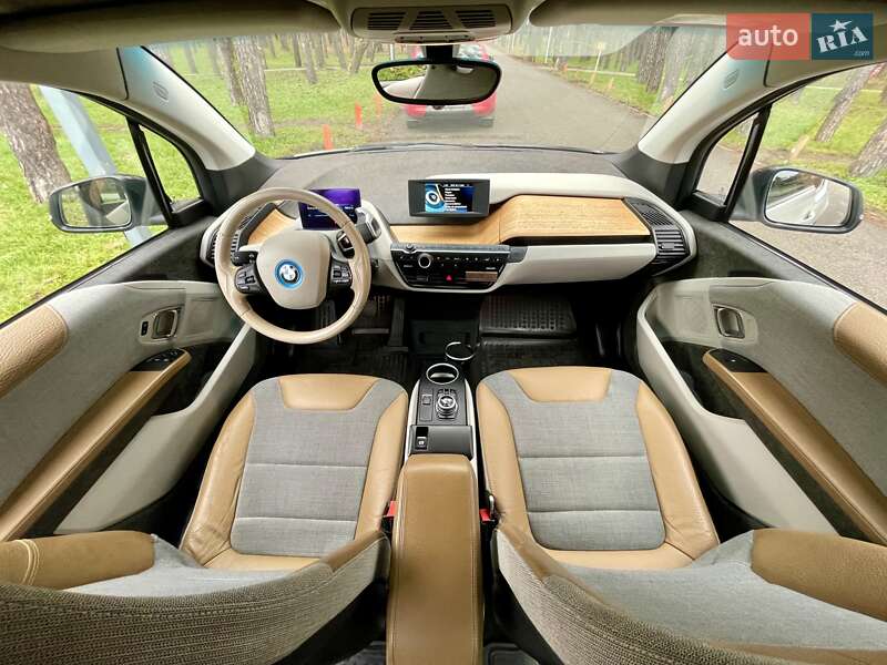 Хэтчбек BMW I3 2017 в Киеве