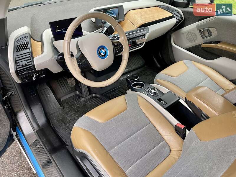 Хэтчбек BMW I3 2017 в Киеве