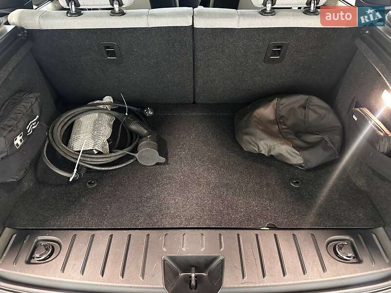 Хетчбек BMW I3 2014 в Львові фото 25 Хетчбек BMW I3 2014 в Львові