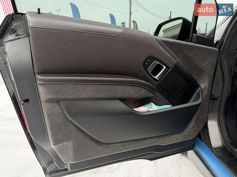 Хэтчбек BMW I3 2016 в Стрые