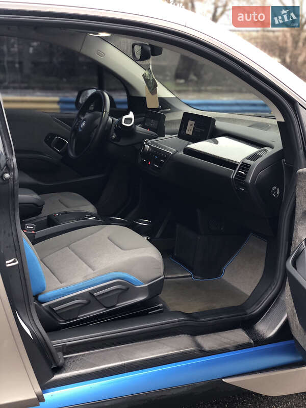 Хэтчбек BMW I3 2014 в Запорожье