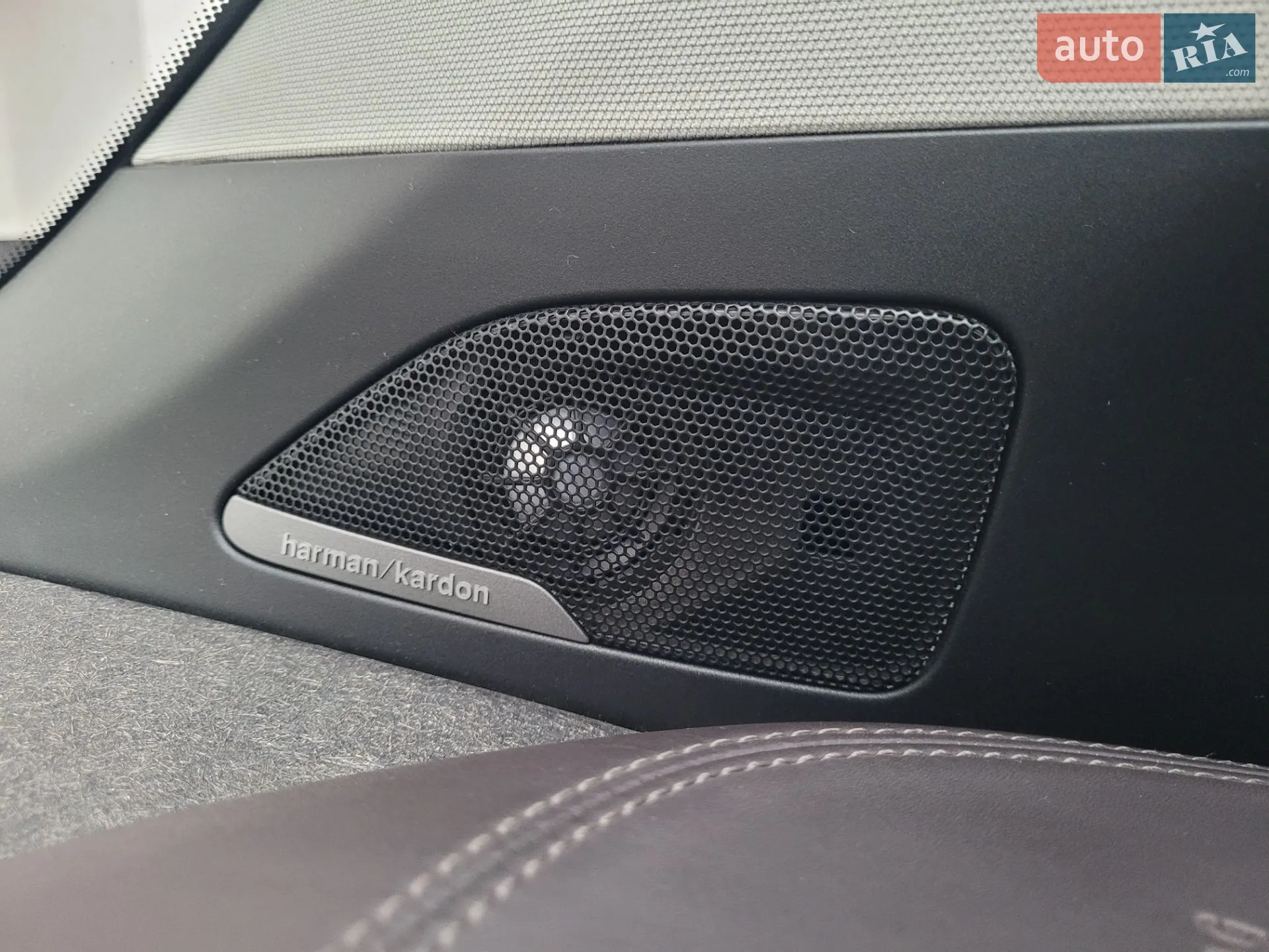 2016 BMW i3 - мініатюра 24