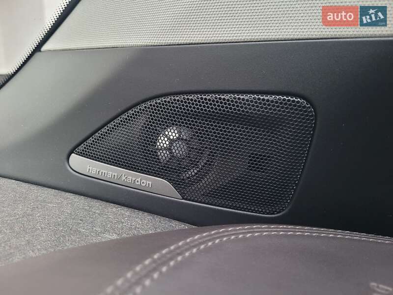 Хэтчбек BMW I3 2016 в Ужгороде