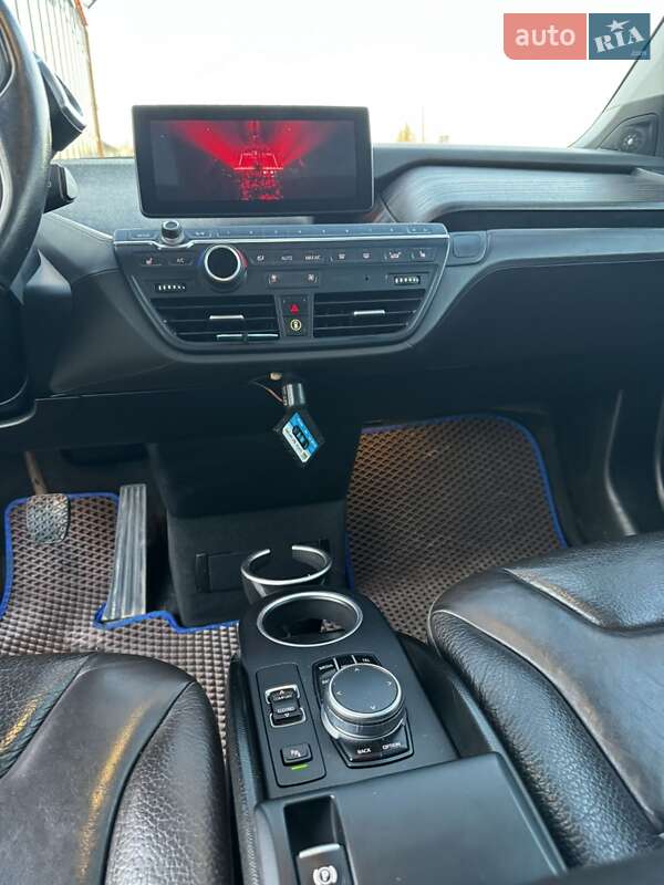 Хэтчбек BMW I3 2016 в Ужгороде
