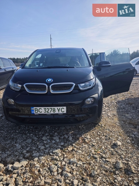 Хэтчбек BMW I3 2017 в Новояворовске