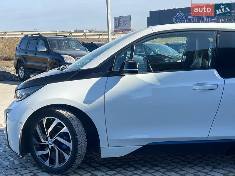 Хэтчбек BMW I3 2015 в Львове