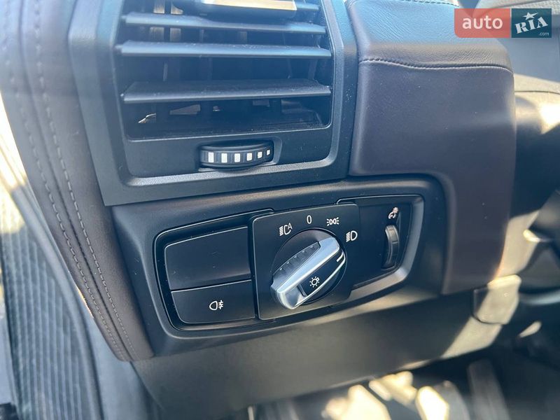 Хэтчбек BMW I3 2015 в Львове