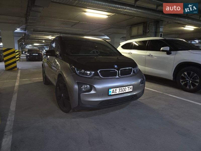 Хетчбек BMW I3 2015 в Дніпрі