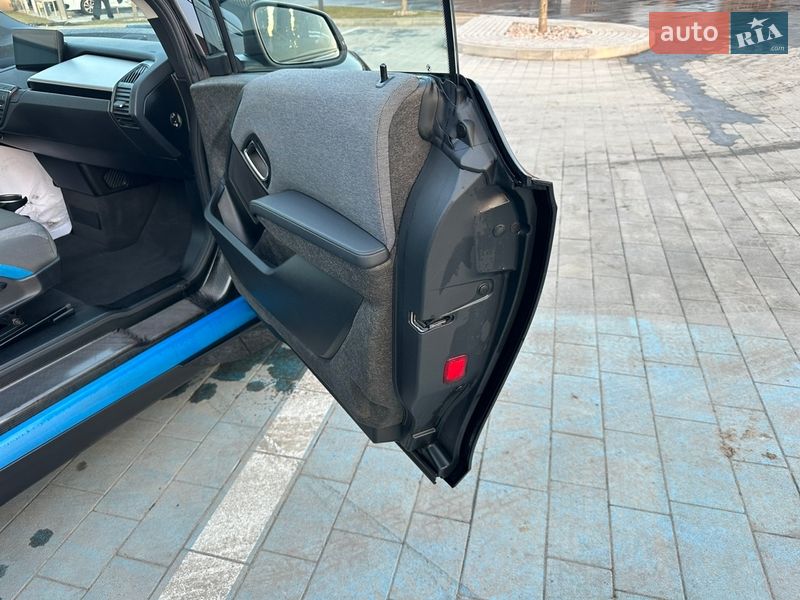 Хетчбек BMW I3 2017 в Луцьку