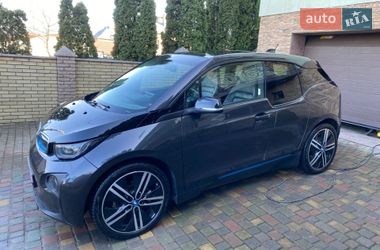 Хетчбек BMW I3 2015 в Чернівцях