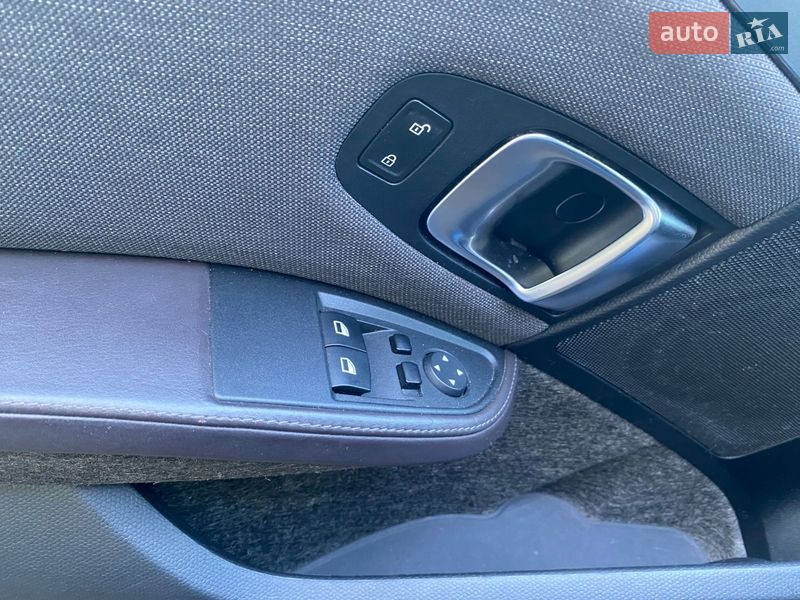 Хэтчбек BMW I3 2015 в Черновцах