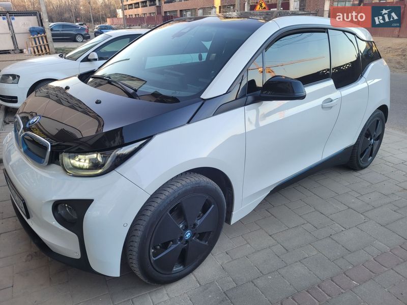 Хэтчбек BMW I3 2016 в Ужгороде