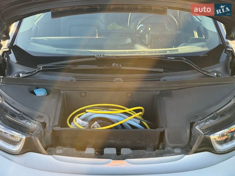 Хэтчбек BMW I3 2017 в Киеве