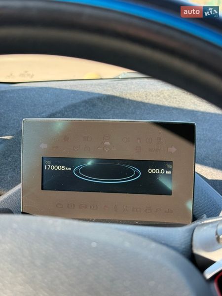 Хэтчбек BMW I3 2015 в Житомире