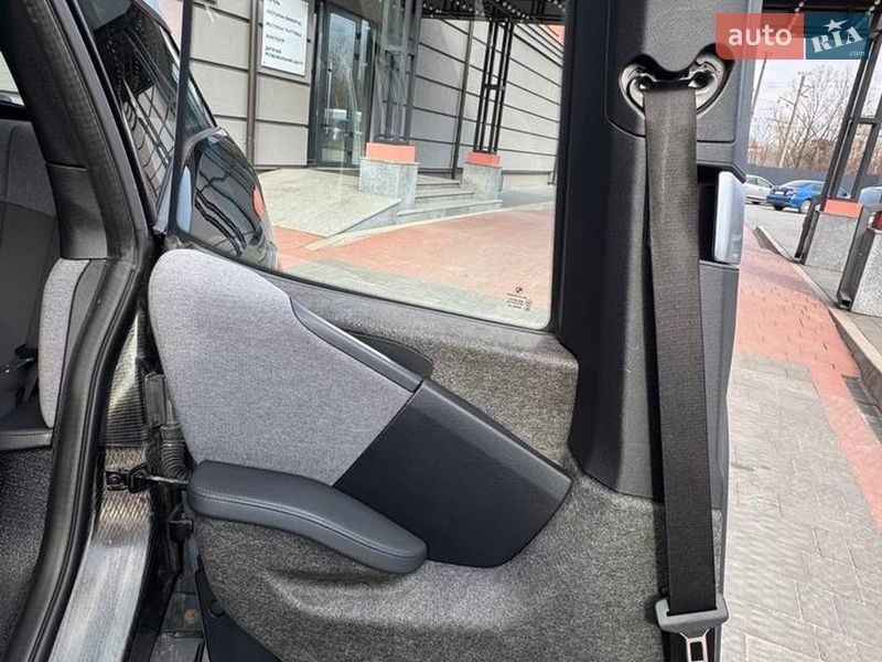 Хетчбек BMW I3 2017 в Трускавці фото 56 Хетчбек BMW I3 2017 в Трускавці