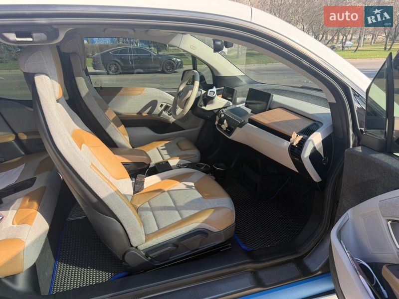 Хэтчбек BMW I3 2015 в Одессе