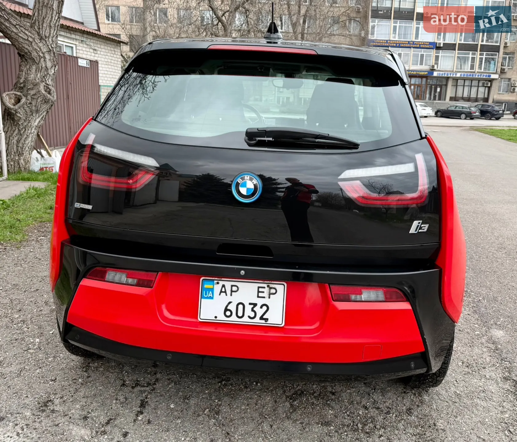 2016 BMW i3 - мініатюра 2