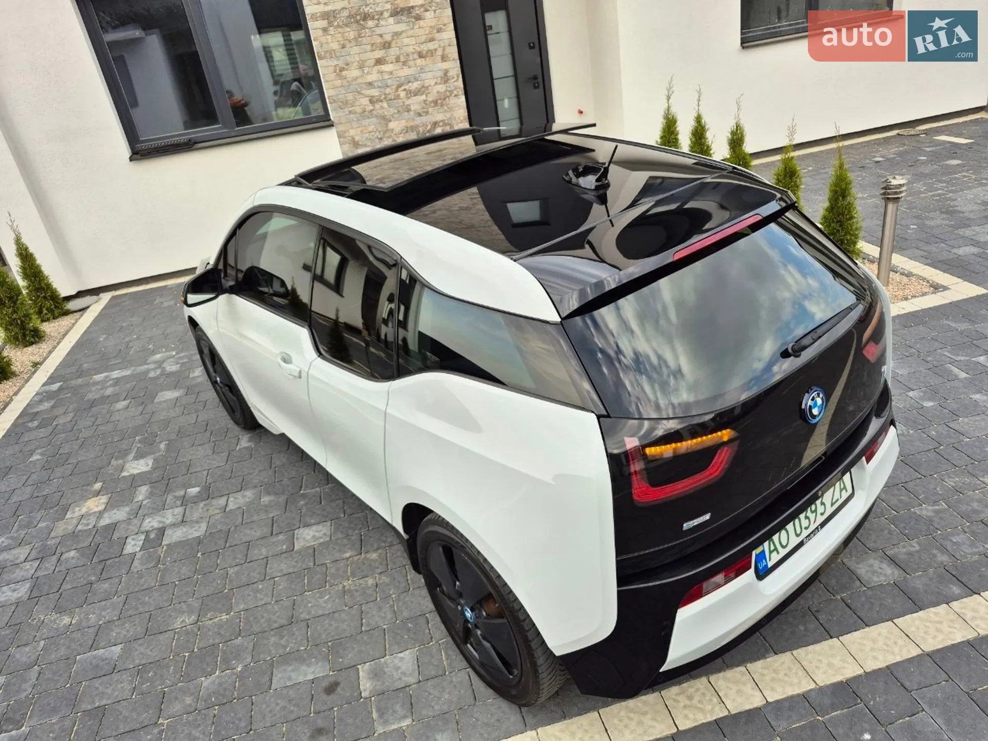 2016 BMW i3 - мініатюра 3