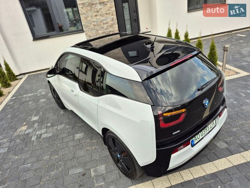 Хэтчбек BMW I3 2016 в Ужгороде