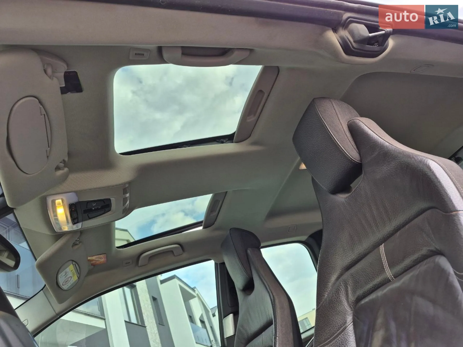 2016 BMW i3 - мініатюра 30
