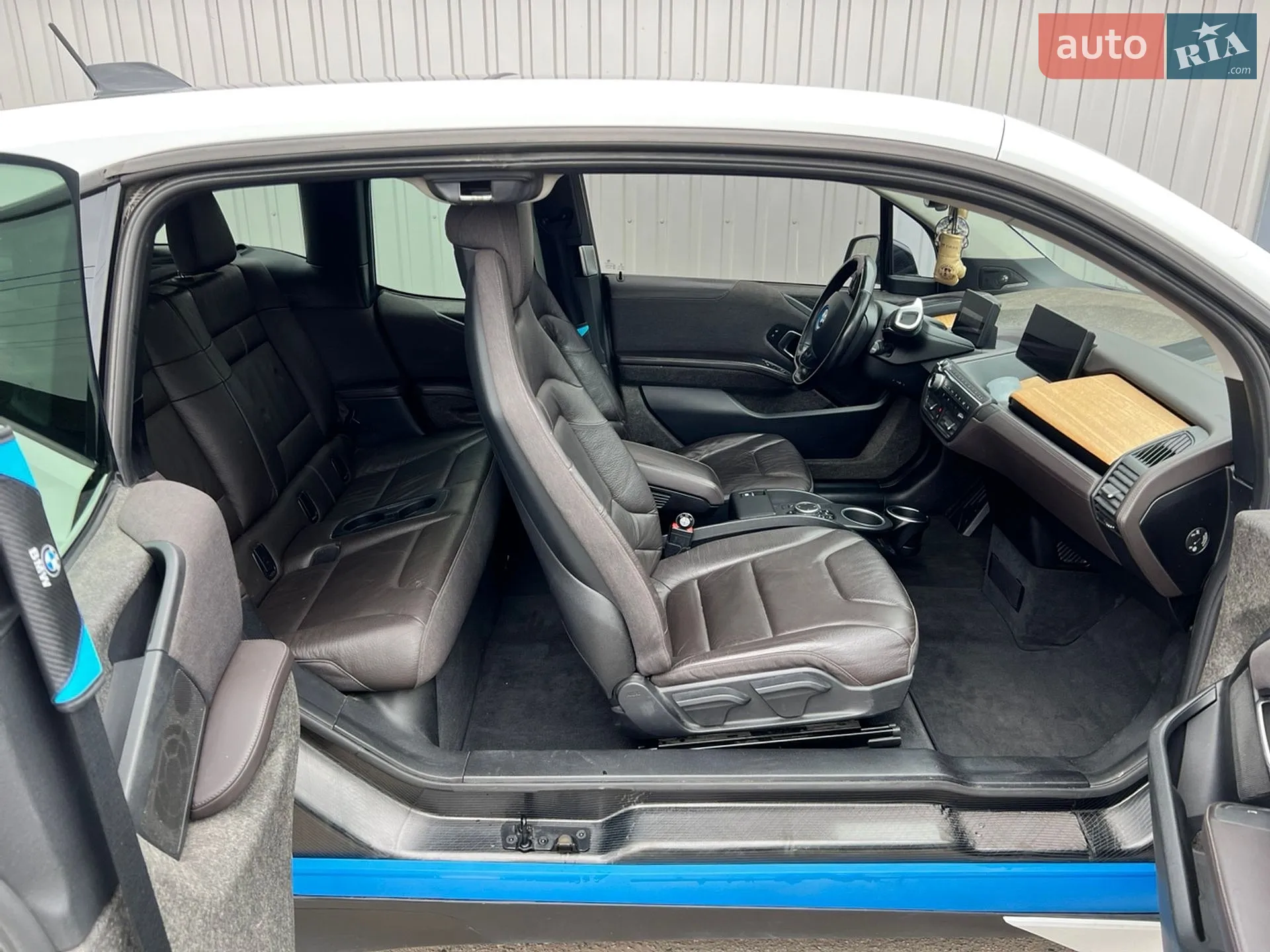 2015 BMW i3 - мініатюра 13