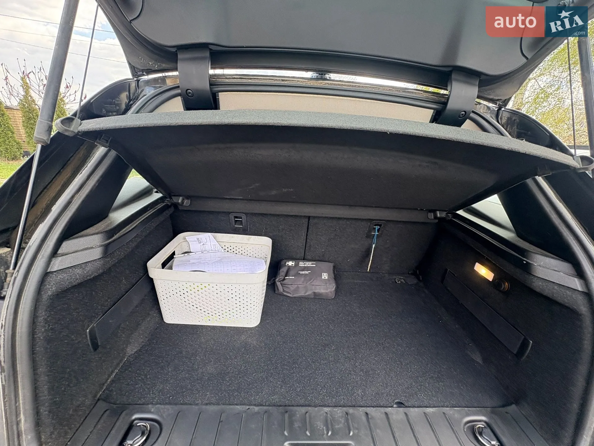 2015 BMW i3 - мініатюра 28
