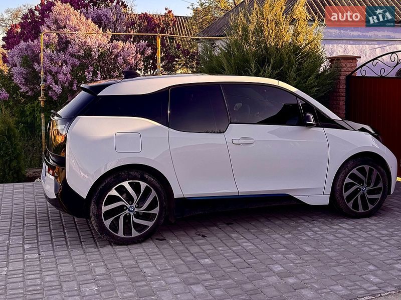 Хэтчбек BMW I3 2015 в Николаеве