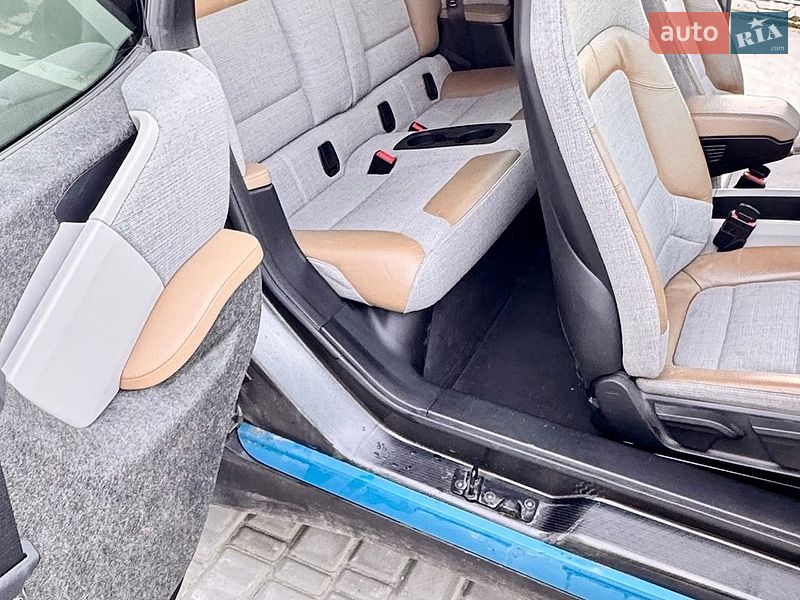 Хэтчбек BMW I3 2015 в Николаеве
